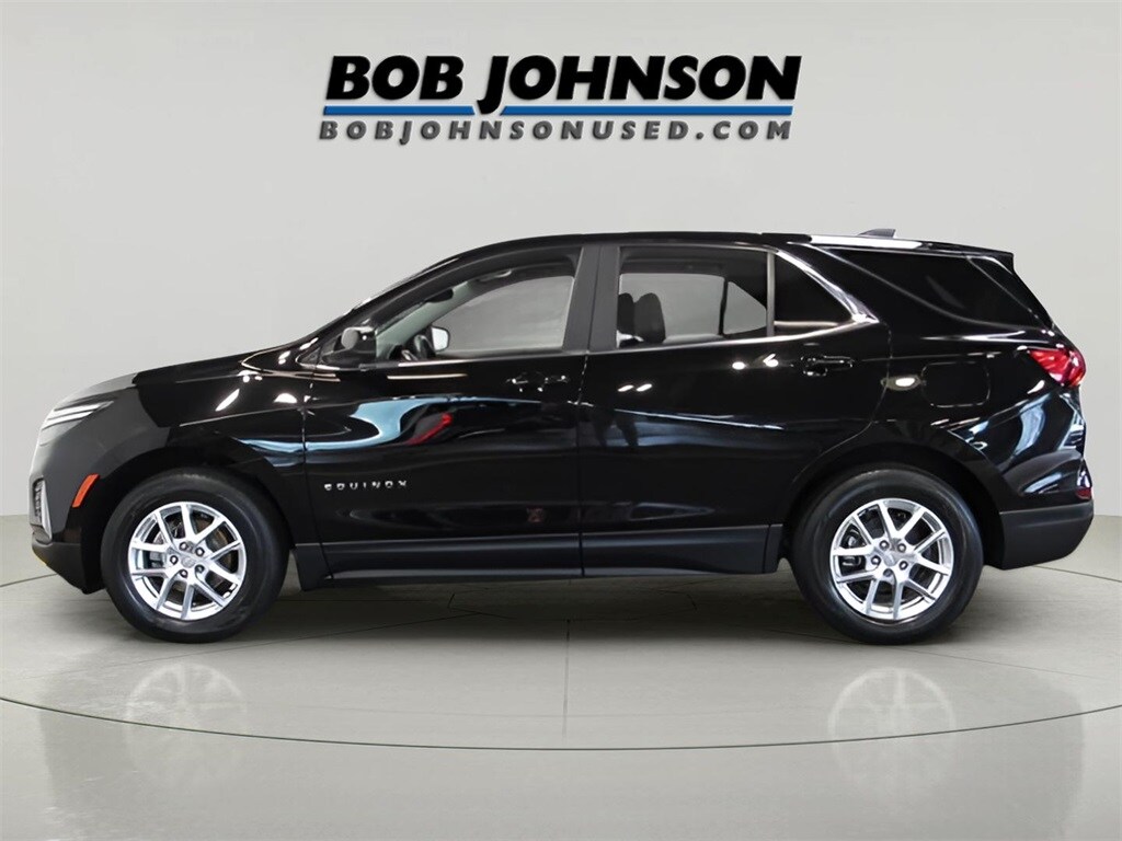 2022 Chevrolet Equinox LT photo 4