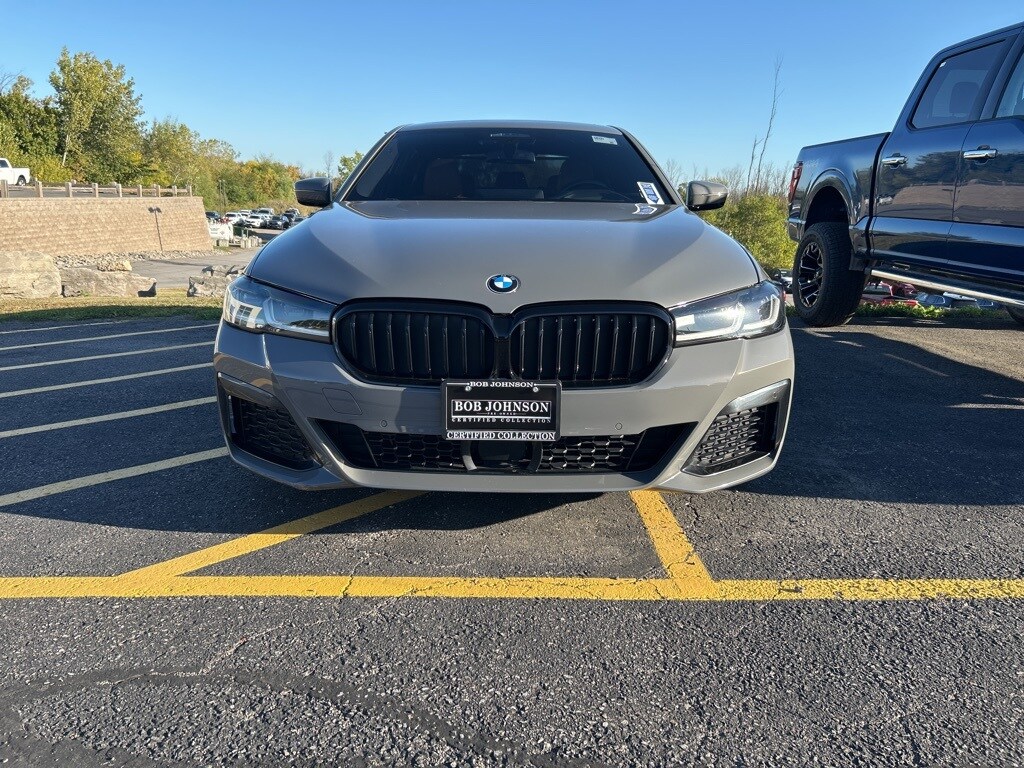 2022 Bmw 530i xDrive photo 2