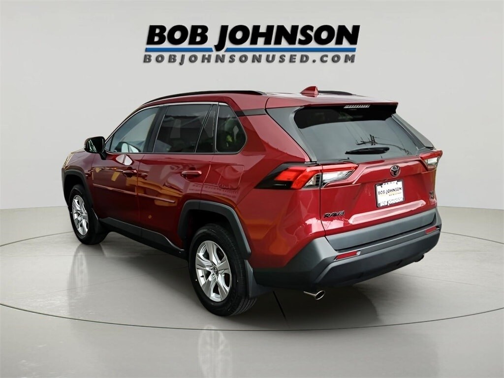 Used 2020 Toyota RAV4 XLE SUV