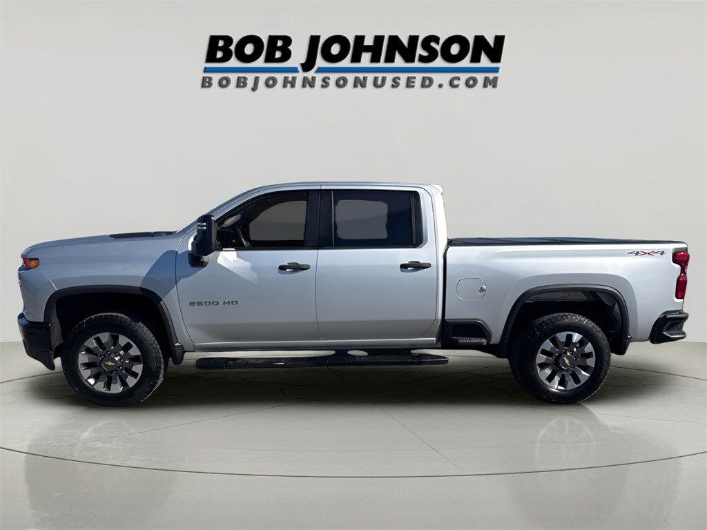 2022 Chevrolet Silverado 2500HD Custom photo 4