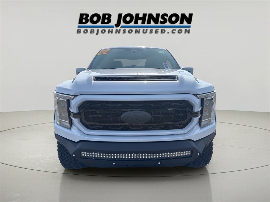2022 Ford F-150 Lariat photo 2