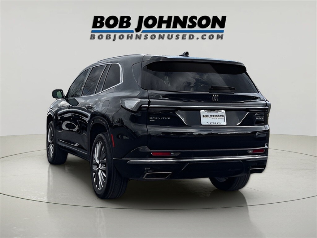 Used 2025 Buick Enclave Avenir SUV