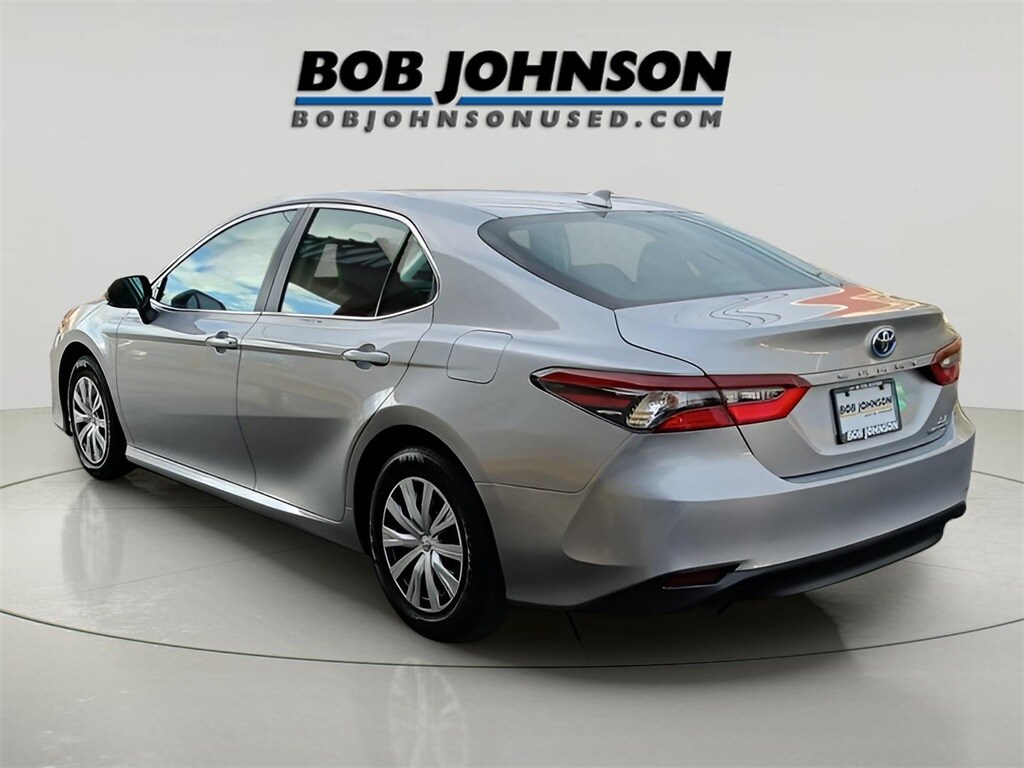 Used 2022 Toyota Camry Hybrid LE Sedan