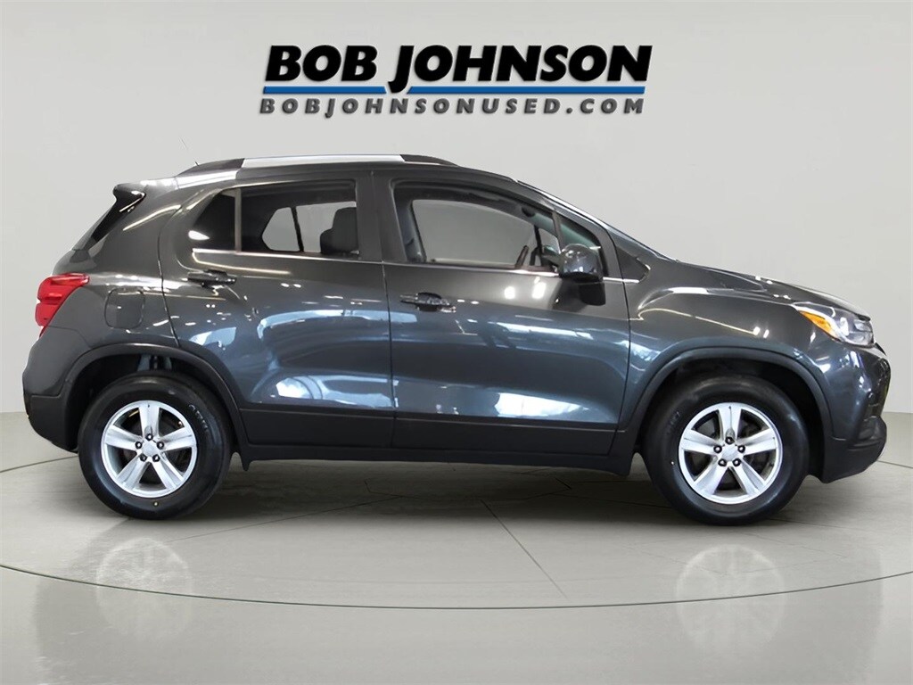 2019 Chevrolet Trax LT photo 3