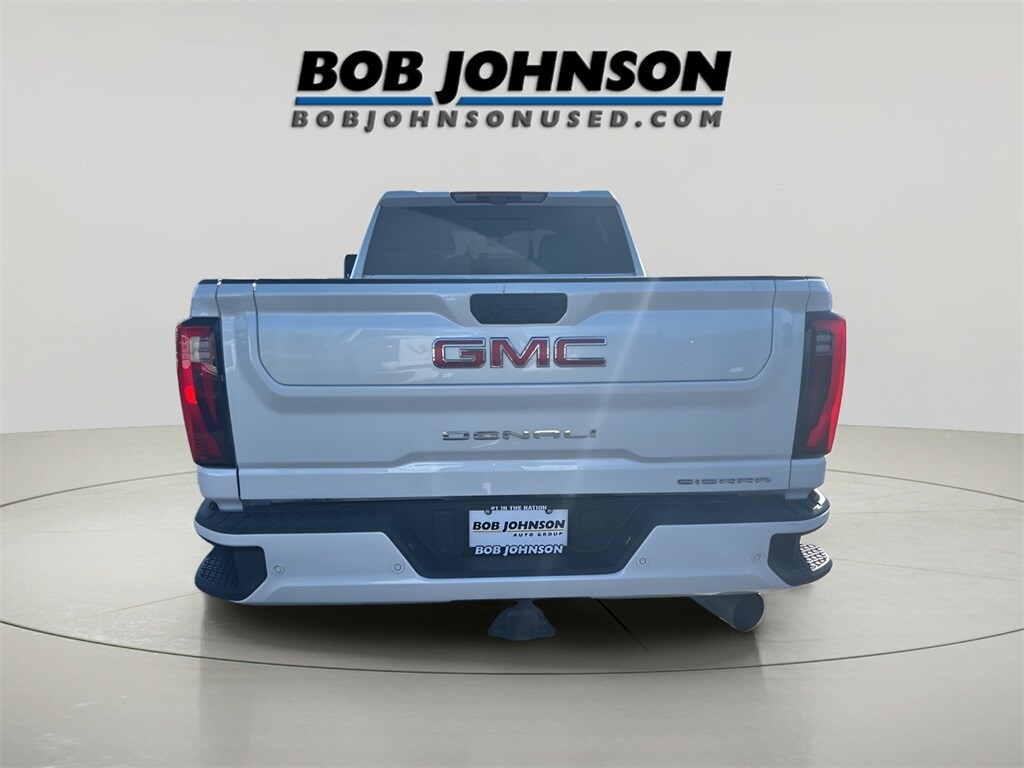 2024 Gmc Sierra 2500 HD Denali photo 4