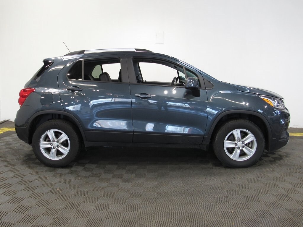 Used 2022 Chevrolet Trax LT SUV