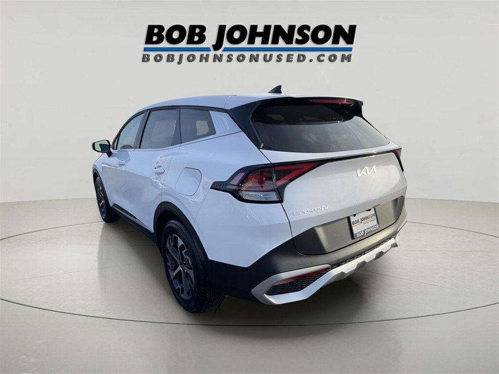 2025 Kia Sportage EX photo 4