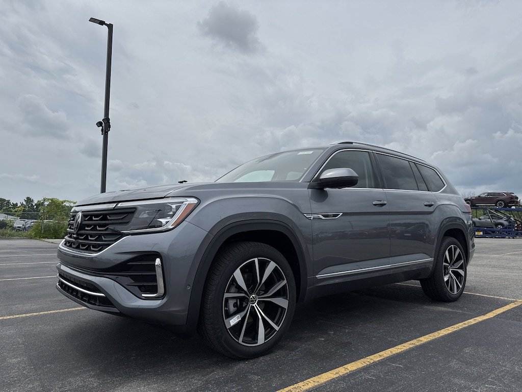 New 2025 Volkswagen Atlas 2.0T SEL Premium R-Line 2.0T SEL Premium R-Line 4MOTION