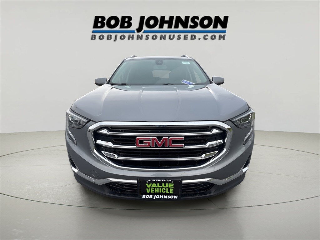 2021 Gmc Terrain SLT photo 2