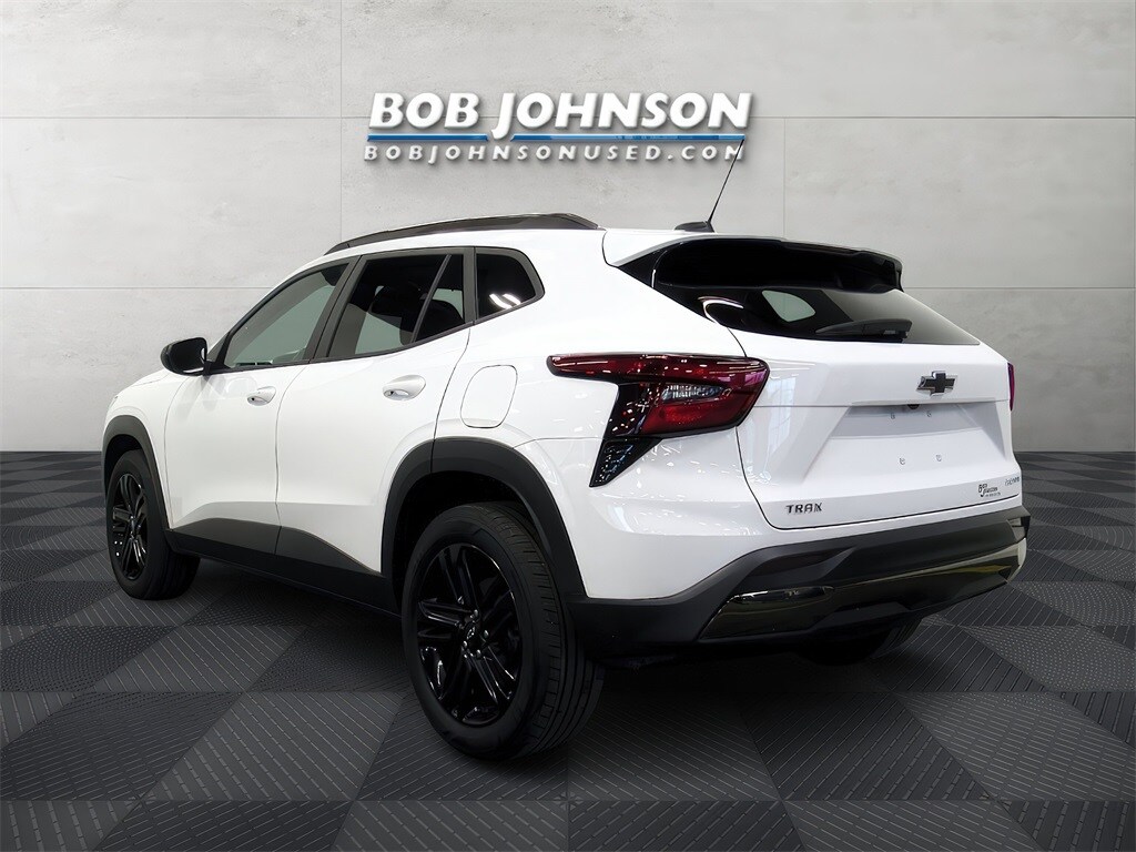 Used 2024 Chevrolet Trax Activ with VIN KL77LKE29RC061240 for sale in Rochester, NY