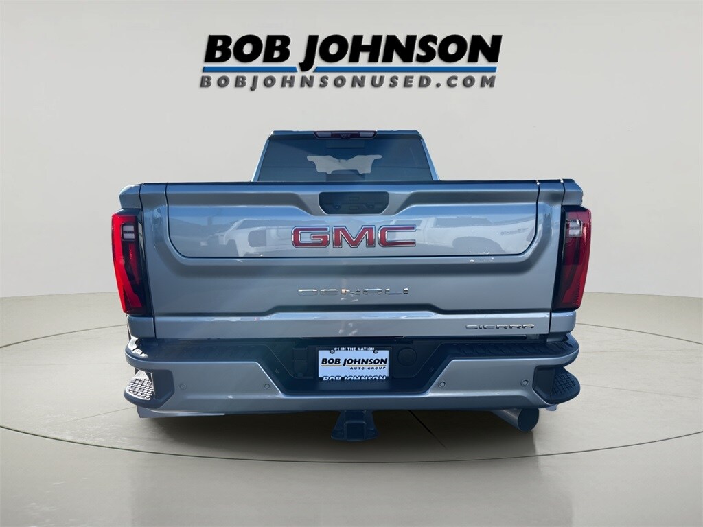 2025 Gmc Sierra 3500 HD Denali photo 4