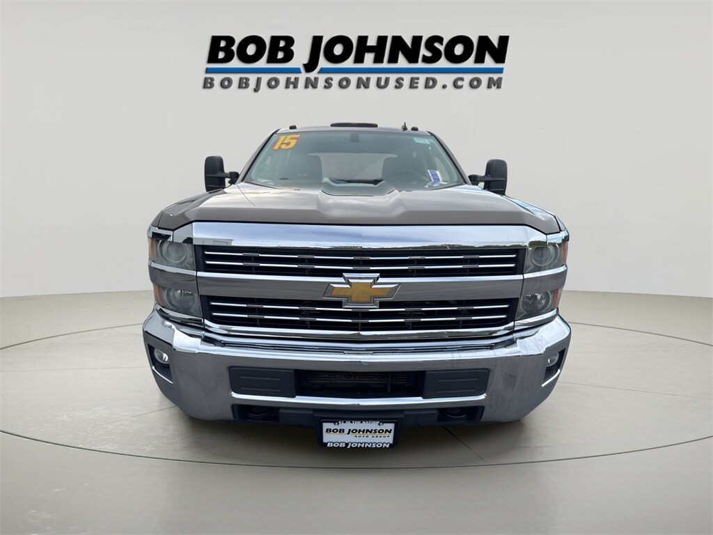 2015 Chevrolet Silverado 3500HD LT photo 2