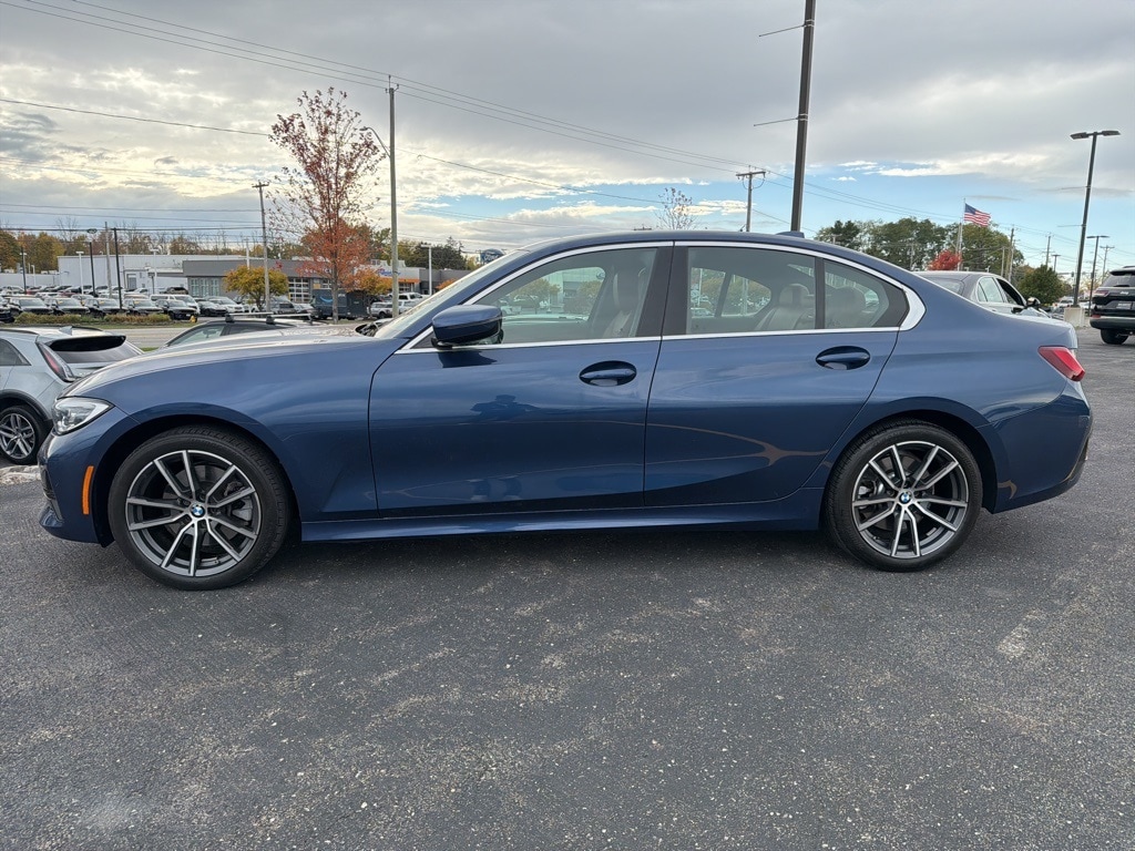 Used 2022 BMW 3 Series 330i xDrive Sedan