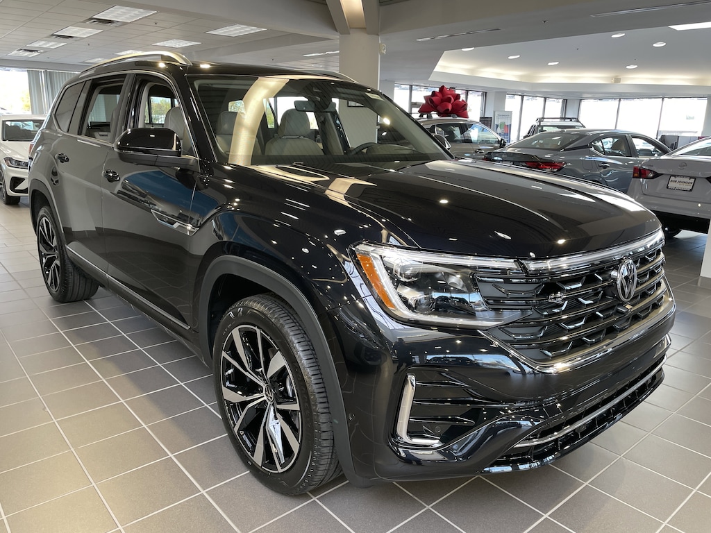 New 2026 Volkswagen Atlas 2.0T SEL Premium R-Line 2.0T SEL Premium R-Line 4MOTION