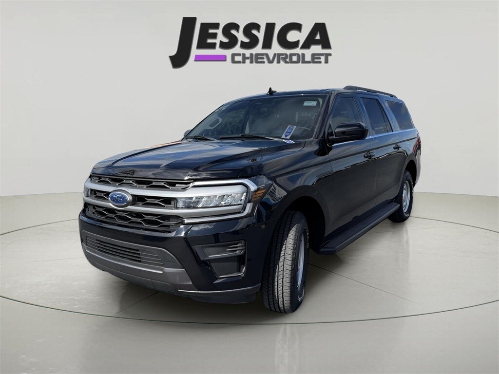 2023 Ford Expedition MAX XL photo 3