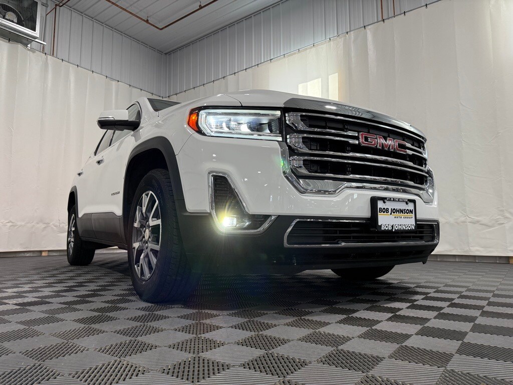 2023 Gmc Acadia SLT photo 3