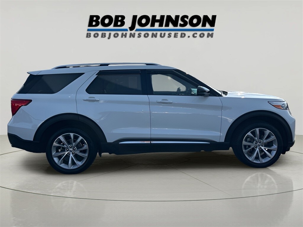 2023 Ford Explorer Platinum photo 2