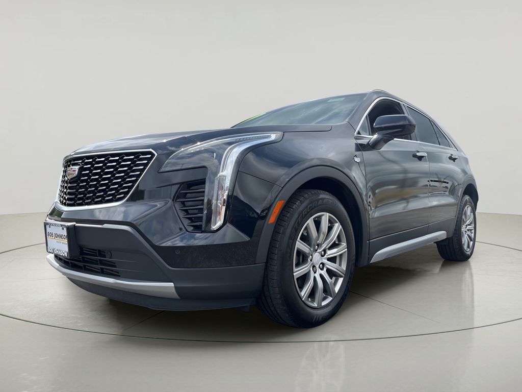2020 Cadillac XT4 Premium Luxury photo 3