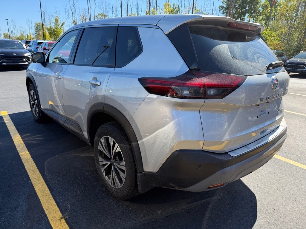 2021 Nissan Rogue SV AWD photo 4