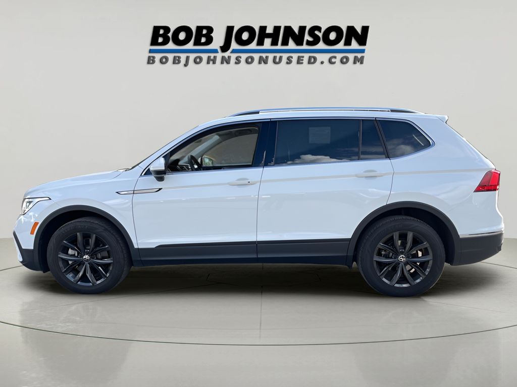 2024 Volkswagen Tiguan SE Wolfsburg Edition photo 4