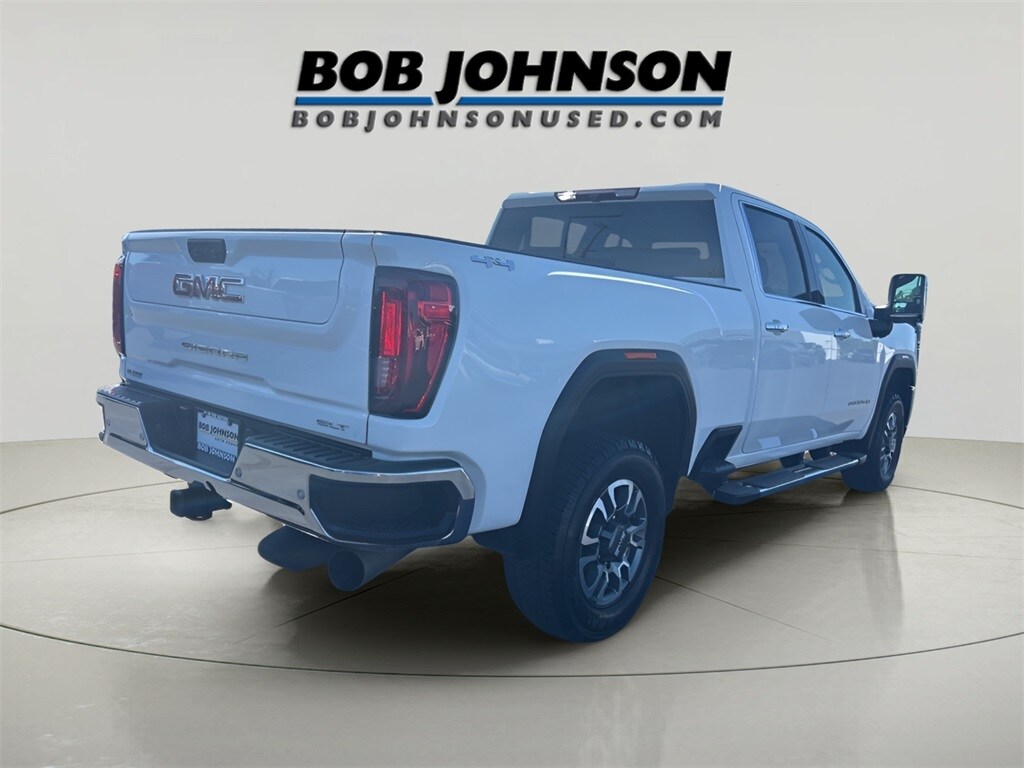 2022 Gmc Sierra 2500 HD SLT photo 3