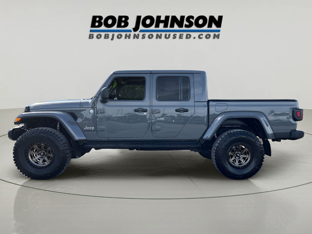 2021 Jeep Gladiator Overland photo 4