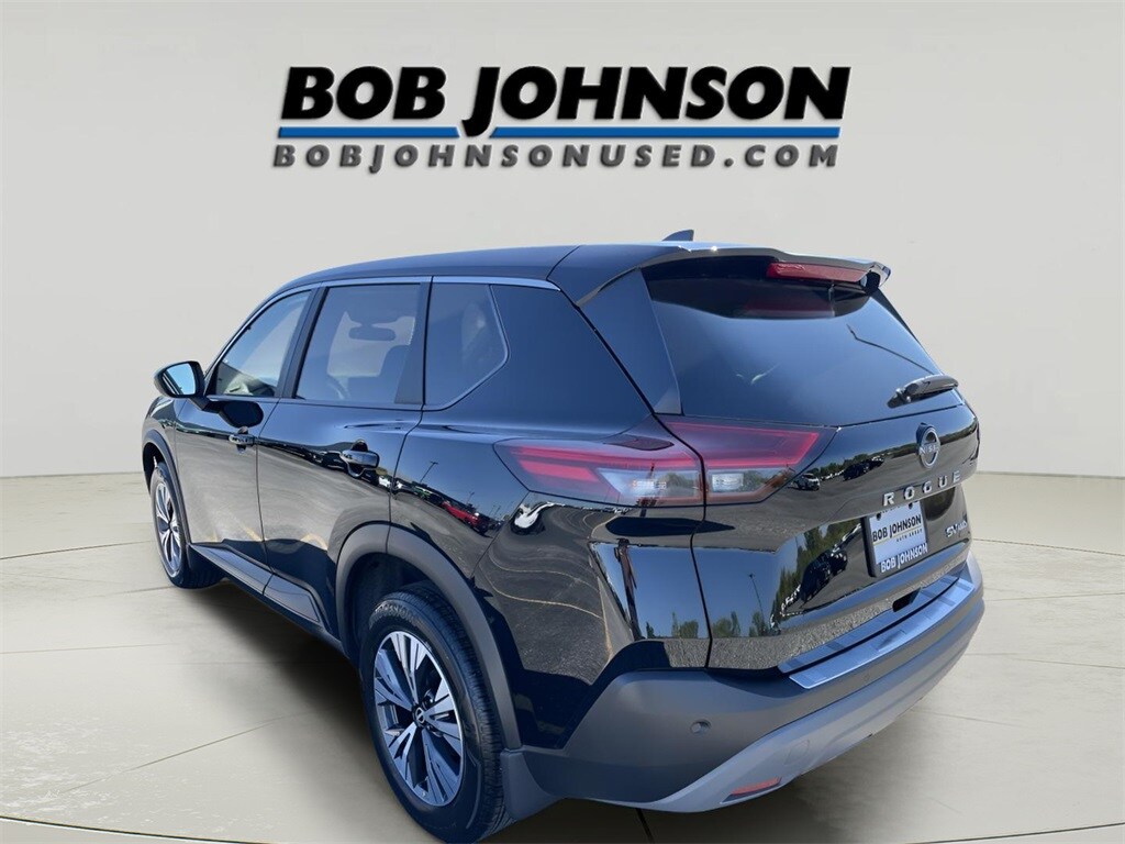2023 Nissan Rogue SV photo 4