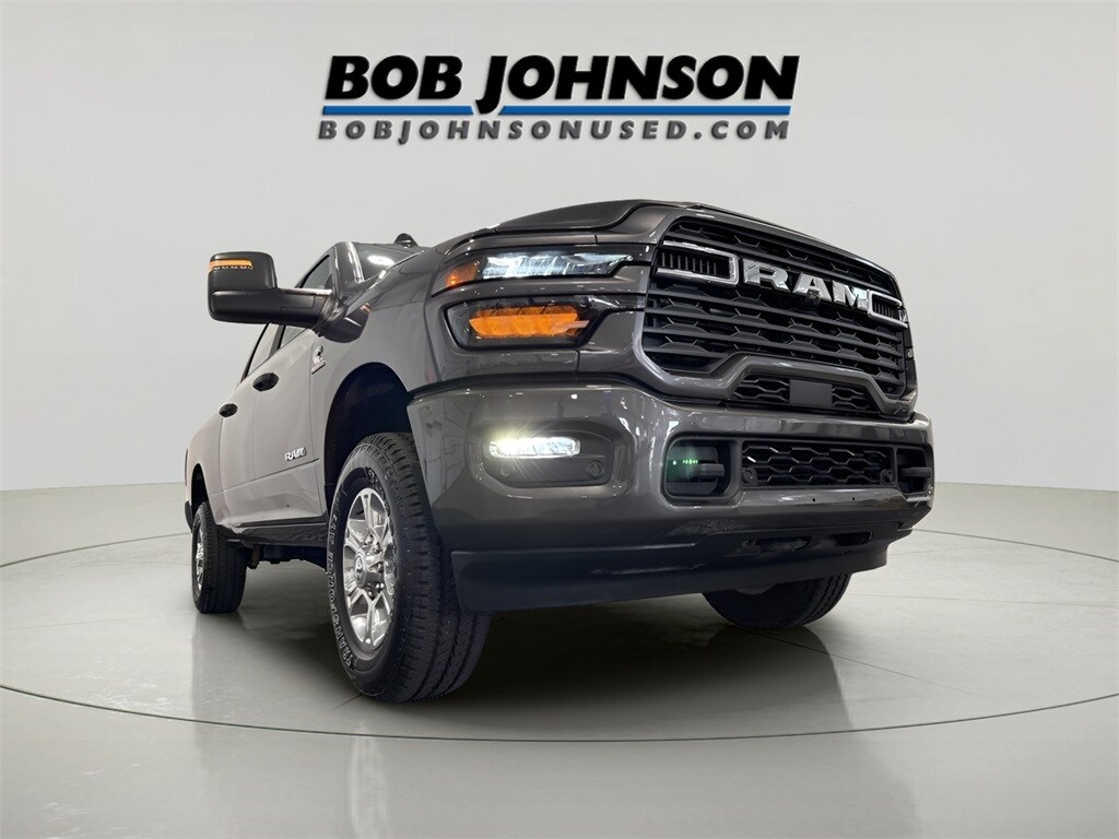 2025 Ram 2500 Big Horn photo 3