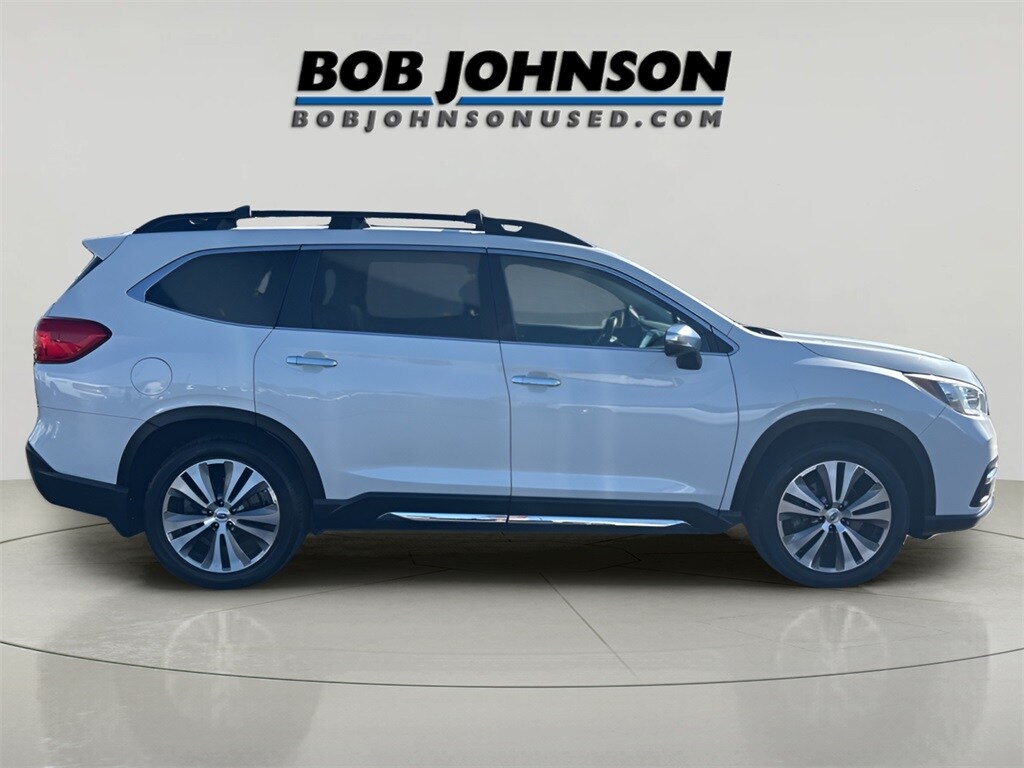 2019 Subaru Ascent Touring photo 2