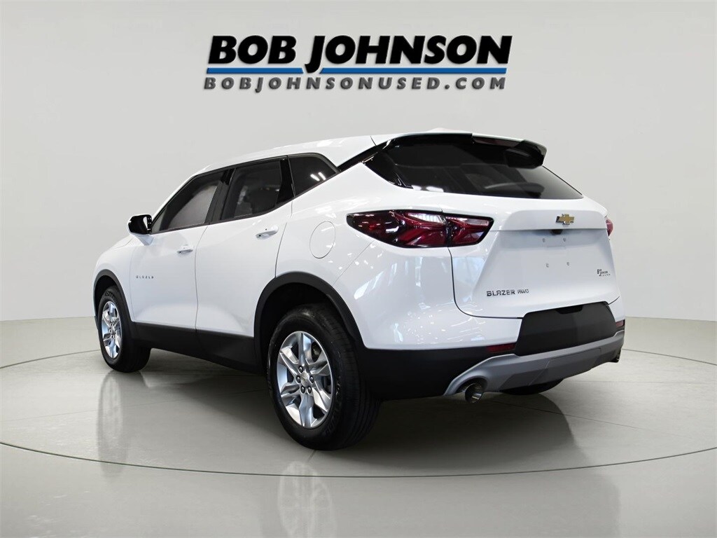 2022 Chevrolet Blazer 2LT photo 2
