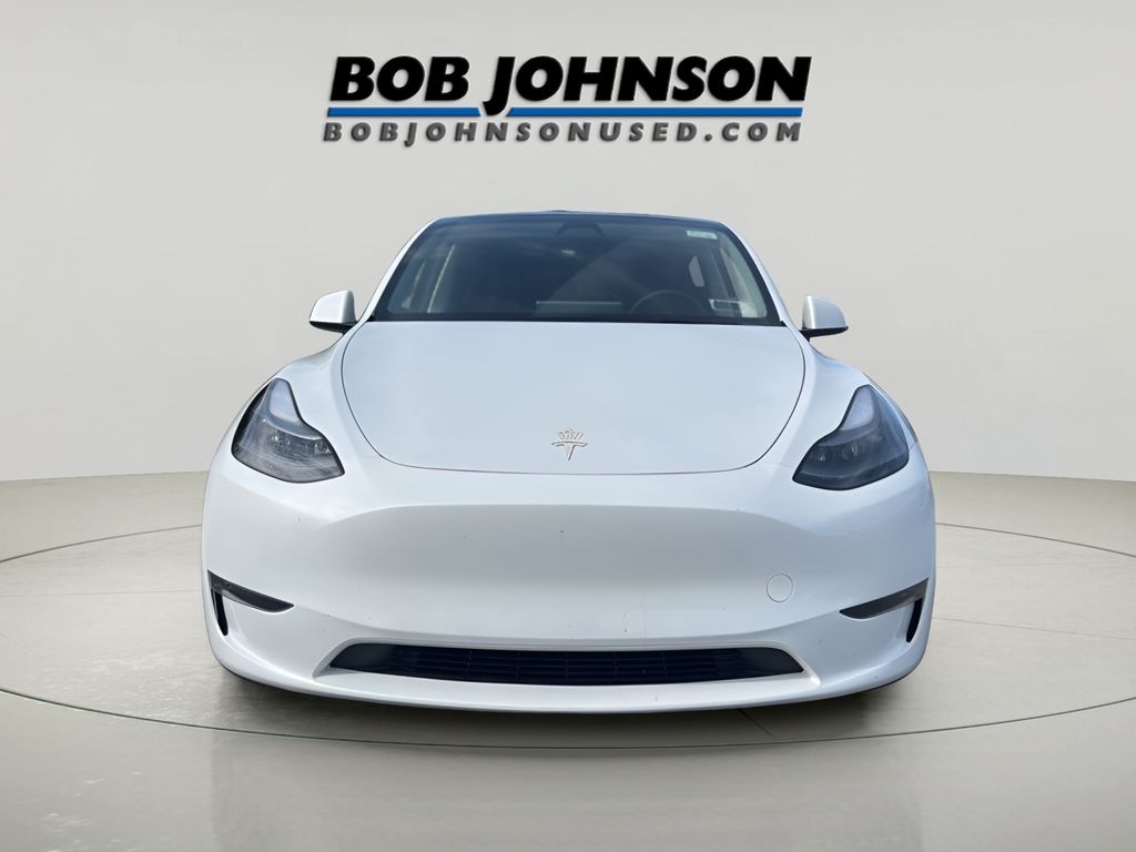 2024 Tesla Model Y Long Range photo 2
