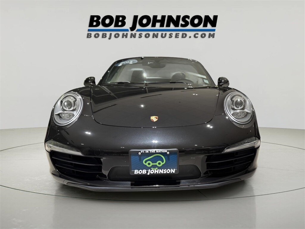 2013 Porsche 911 Cabriolet photo 2