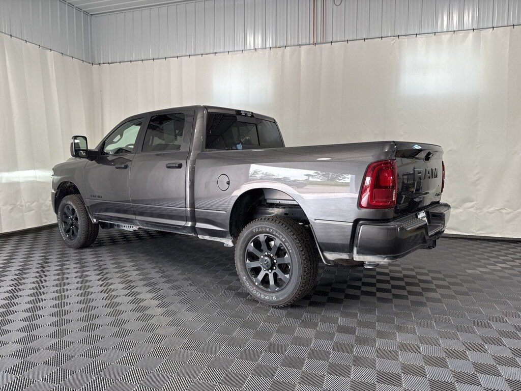 2025 Ram 2500 Big Horn photo 2