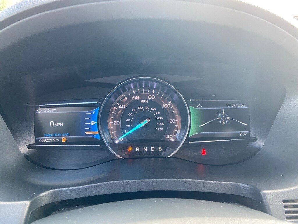 2019 Ford Explorer Limited photo 4