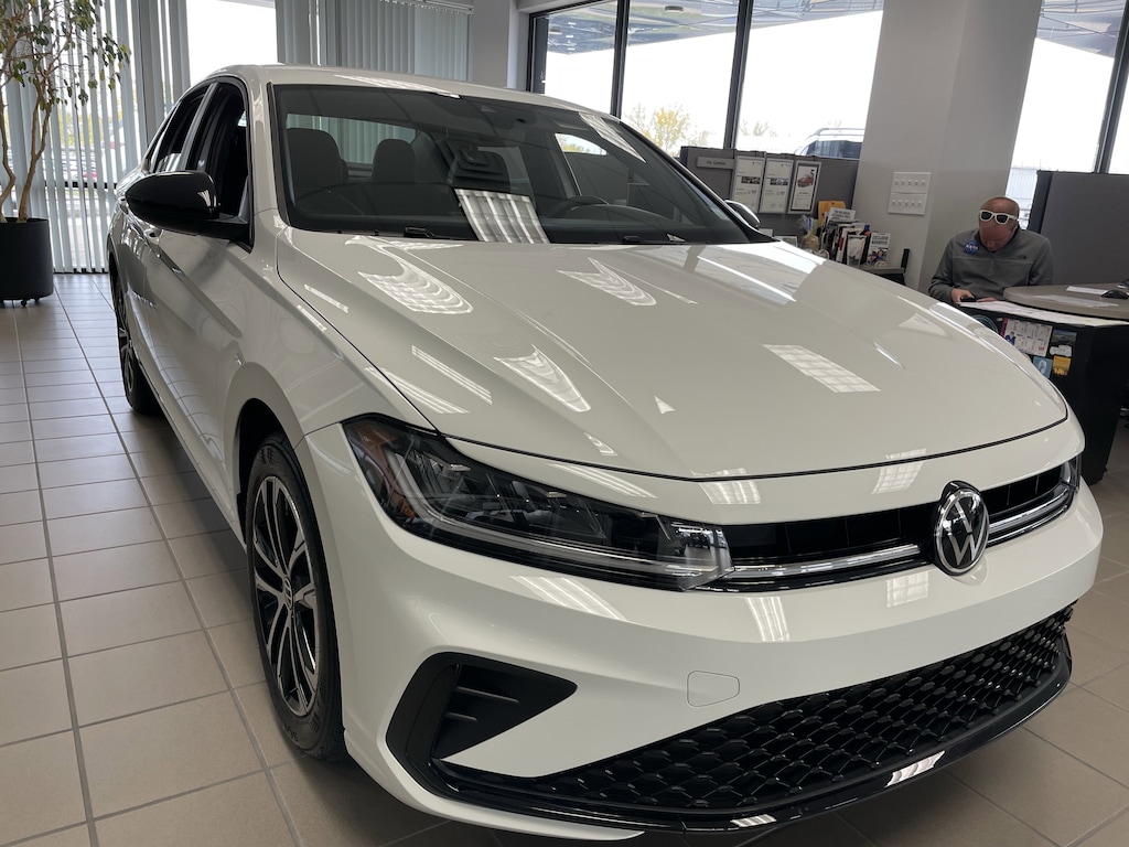 New 2025 Volkswagen Jetta Sport Sport Auto