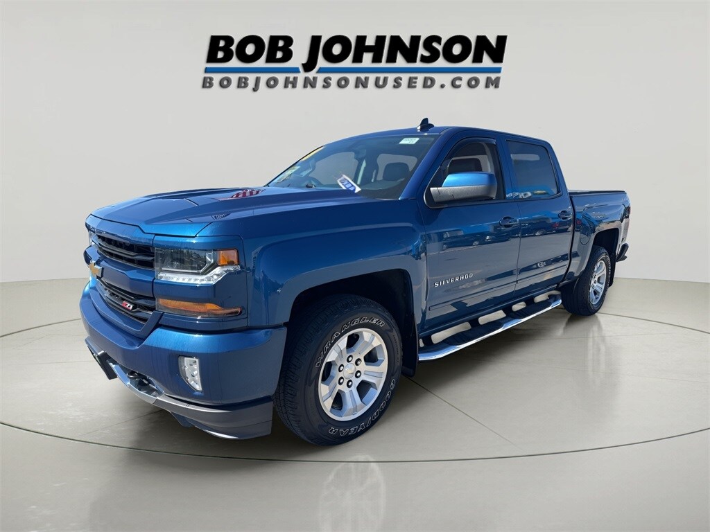 2018 Chevrolet Silverado 1500 LT photo 3