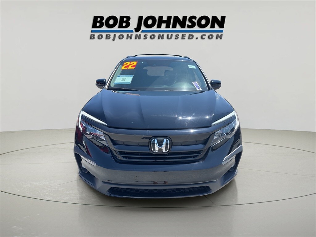 2022 Honda Pilot Special Edition photo 2