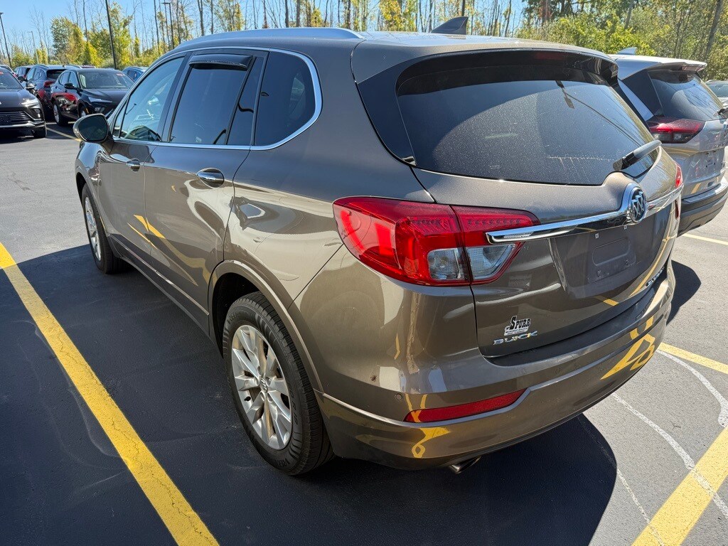 2017 Buick Envision Essence photo 3