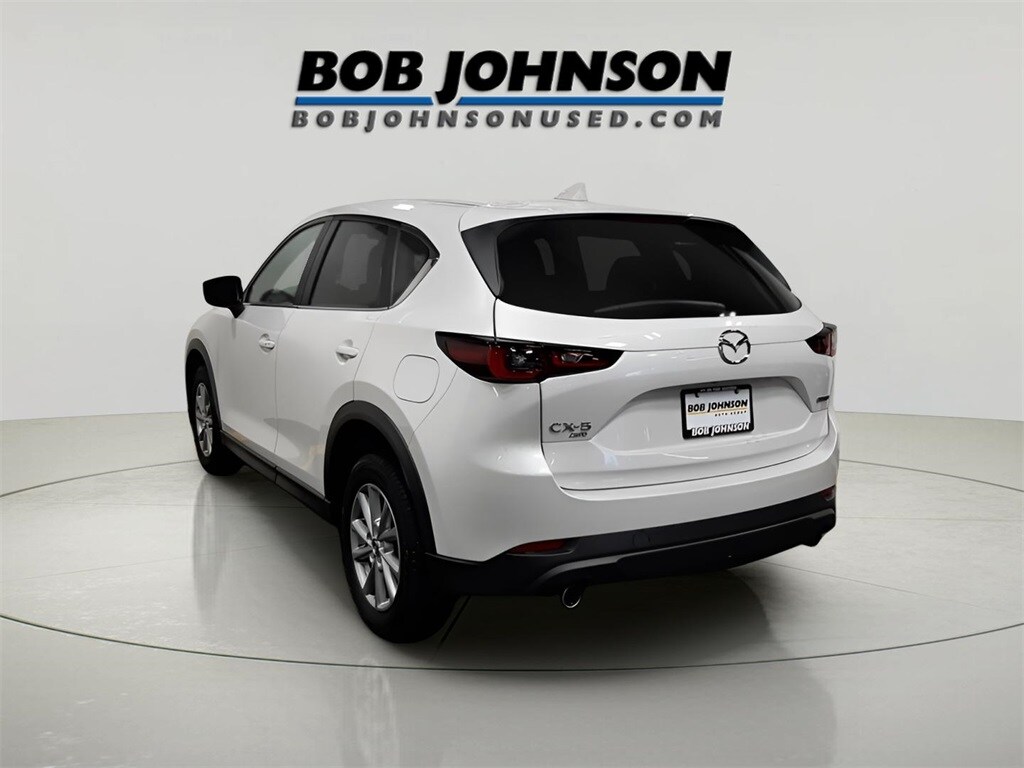 2023 Mazda CX-5 2.5 S Preferred photo 3