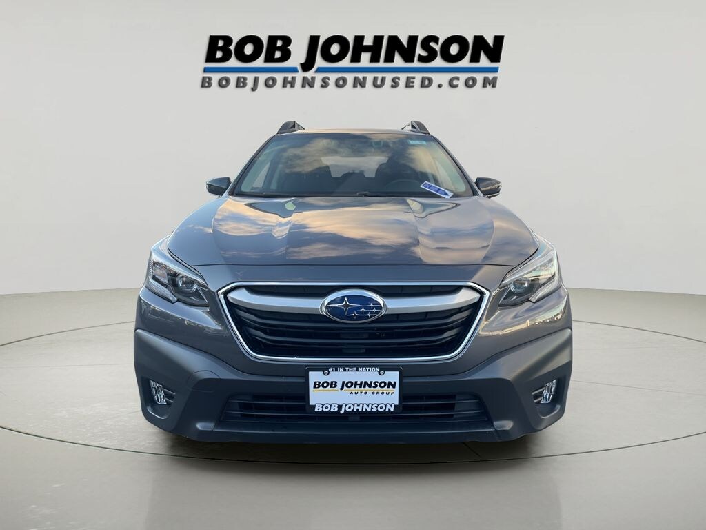 Used 2022 Subaru Outback Premium SUV