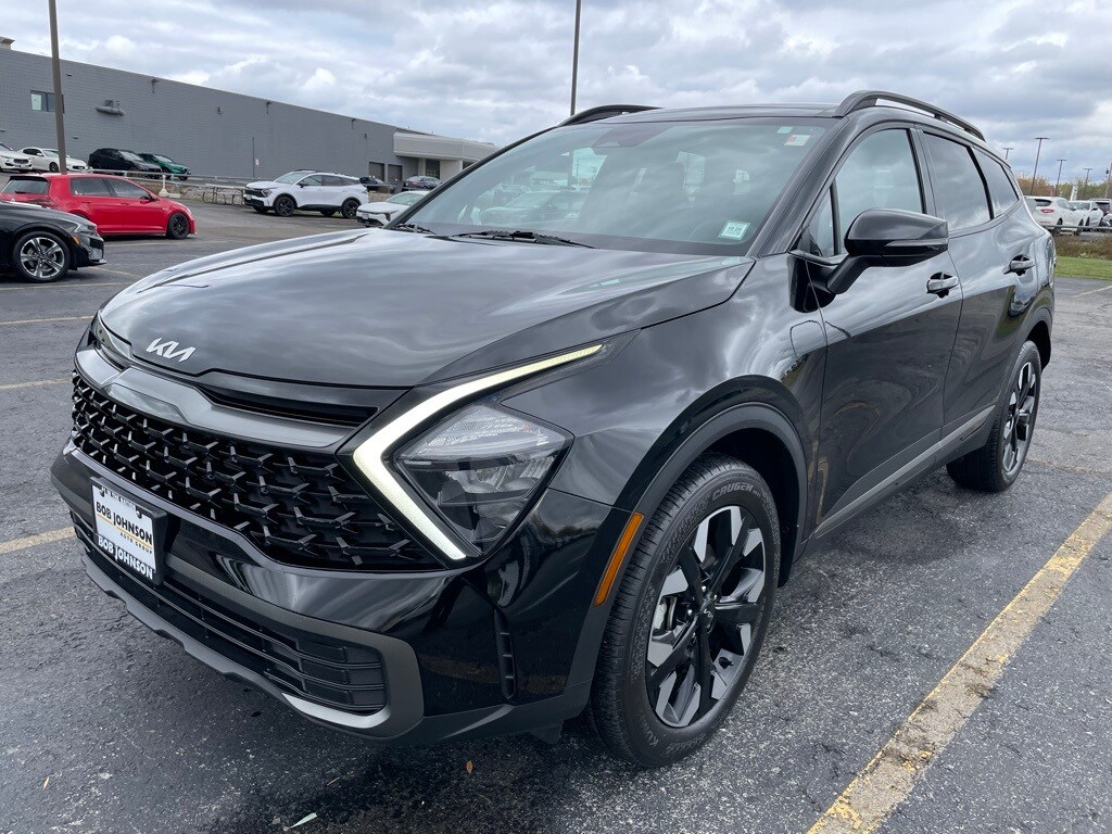 2023 Kia Sportage X-Line photo 2