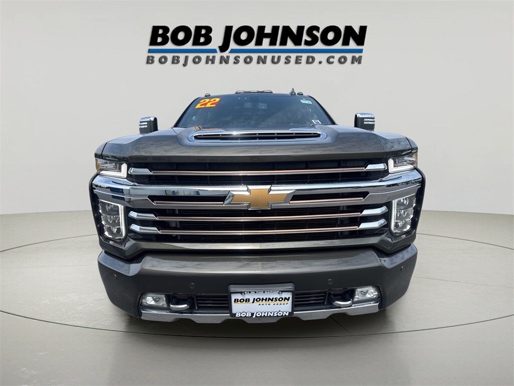 2022 Chevrolet Silverado 2500HD High Country photo 2