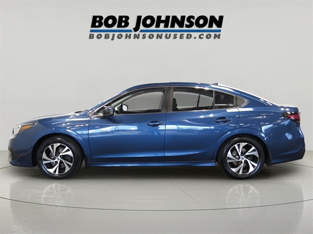 2022 Subaru Legacy Premium photo 4