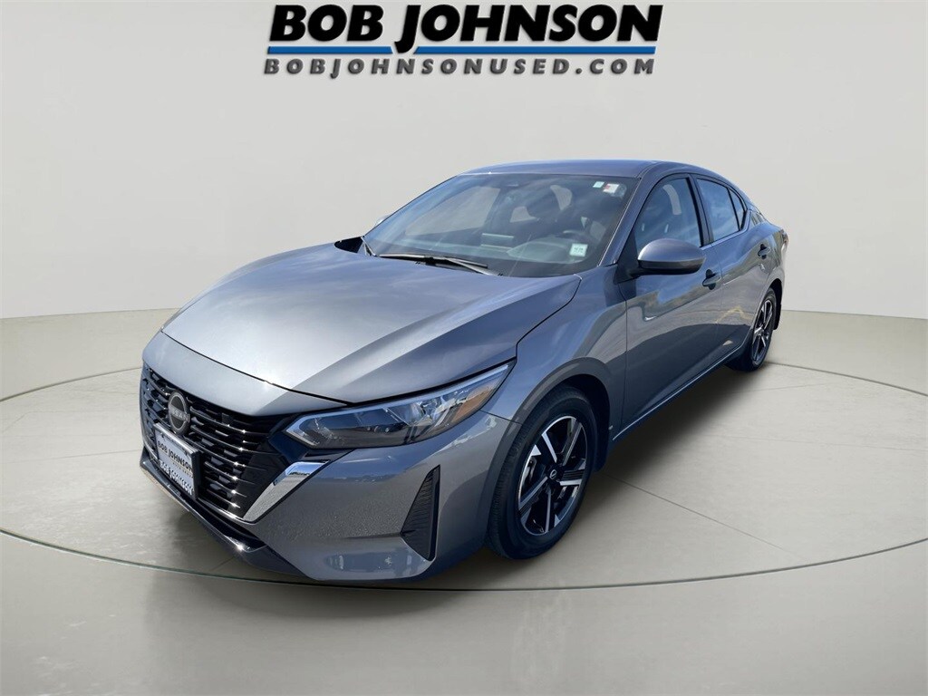 2024 Nissan Sentra SV photo 2