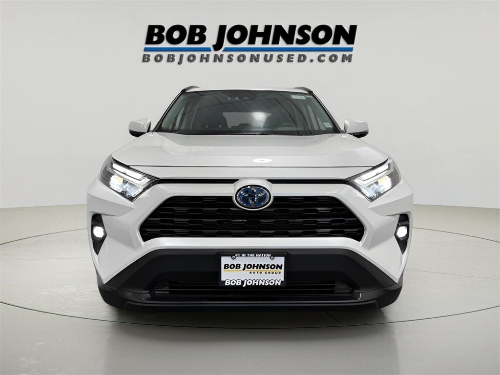 2024 Toyota RAV4 Hybrid XLE Premium photo 4