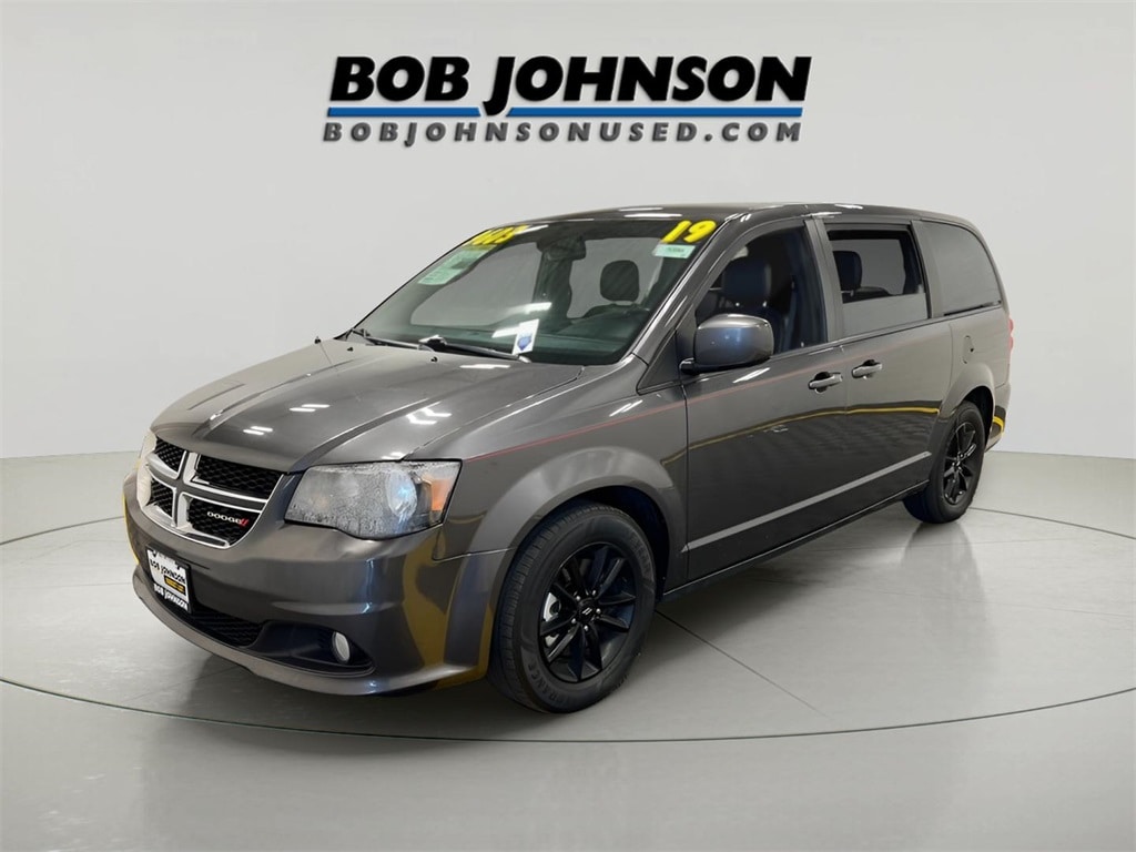 Used 2019 Dodge Grand Caravan GT with VIN 2C4RDGEG4KR687955 for sale in Rochester, NY