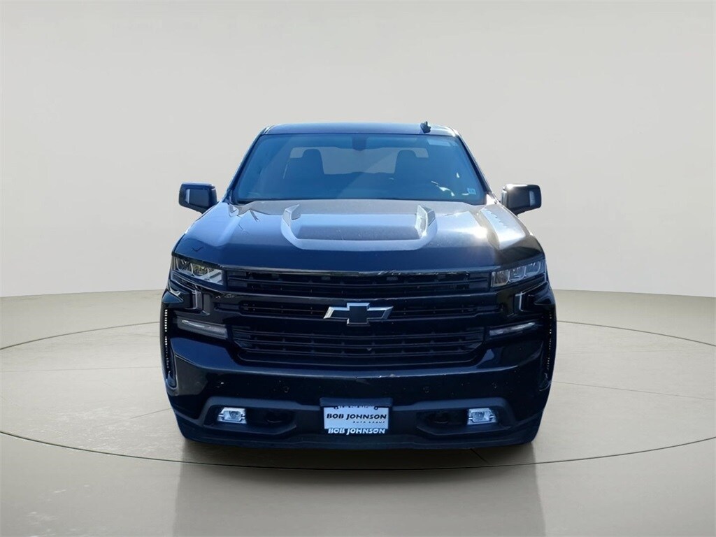 2020 Chevrolet Silverado 1500 RST photo 2