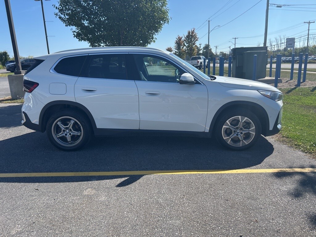 2023 Bmw X1 XDrive28i photo 2