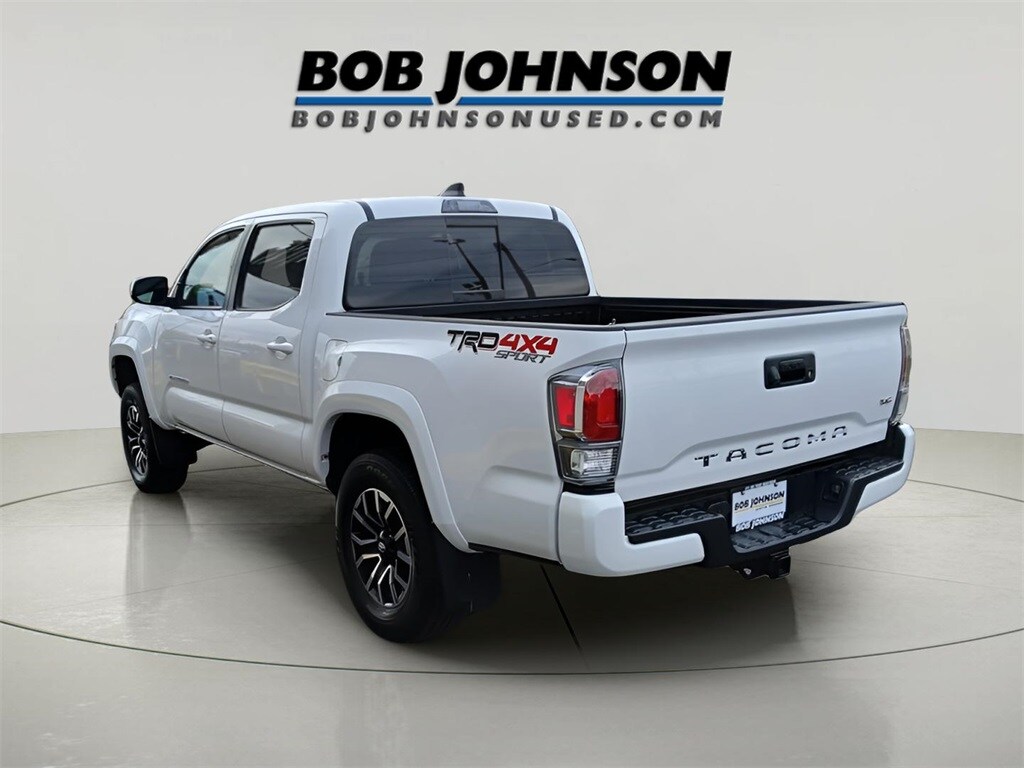 2023 Toyota Tacoma TRD Sport V6 photo 4