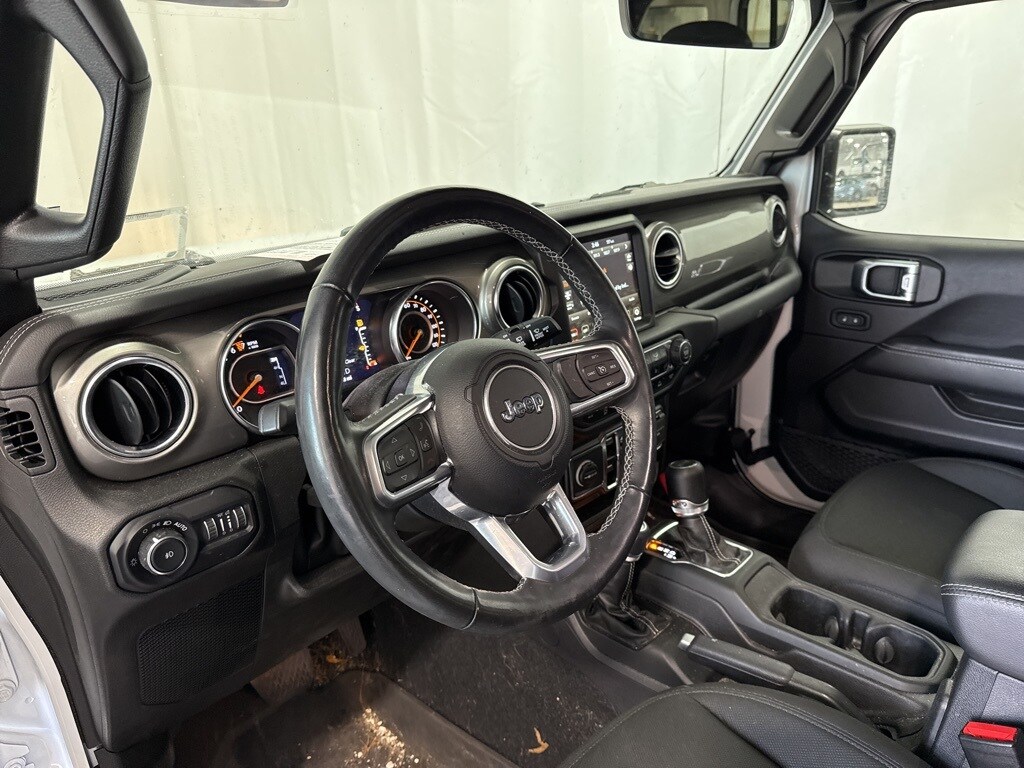 2022 Jeep Wrangler Unlimited Sahara photo 3